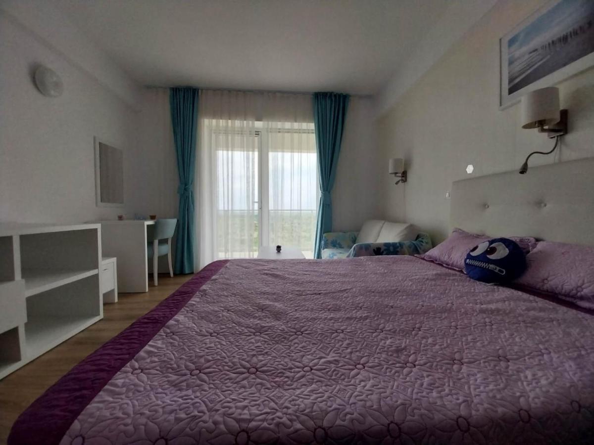 Blaxy Resort Stefi Cu Acces La Piscine Gratuit Douăzeci şi Trei August Εξωτερικό φωτογραφία
